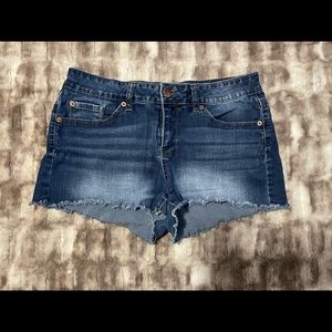 Jean shorts; frayed bottom; hemmed bottom; size 15